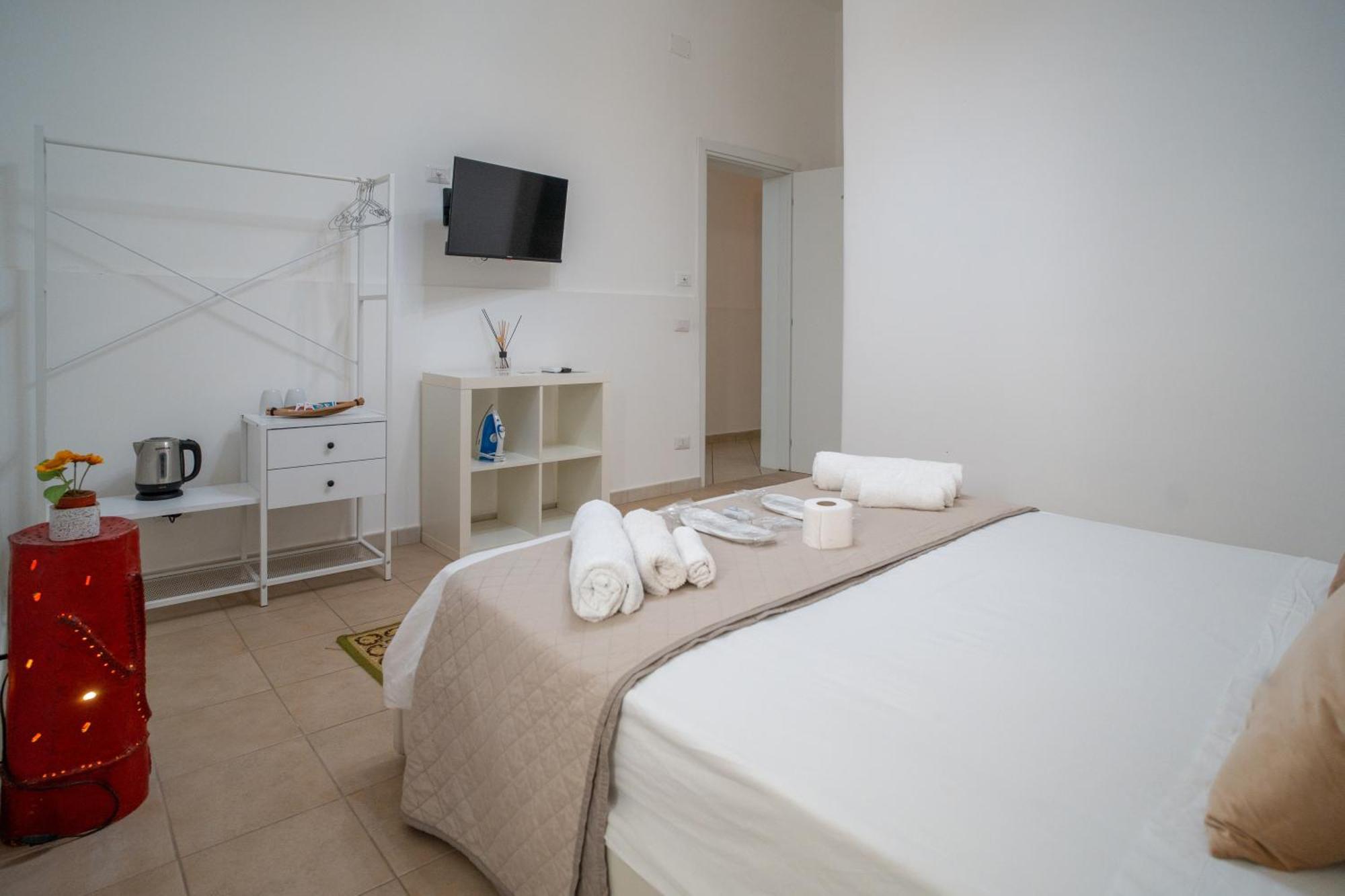 Bed and Breakfast Whitehouse Lecce Exterior foto