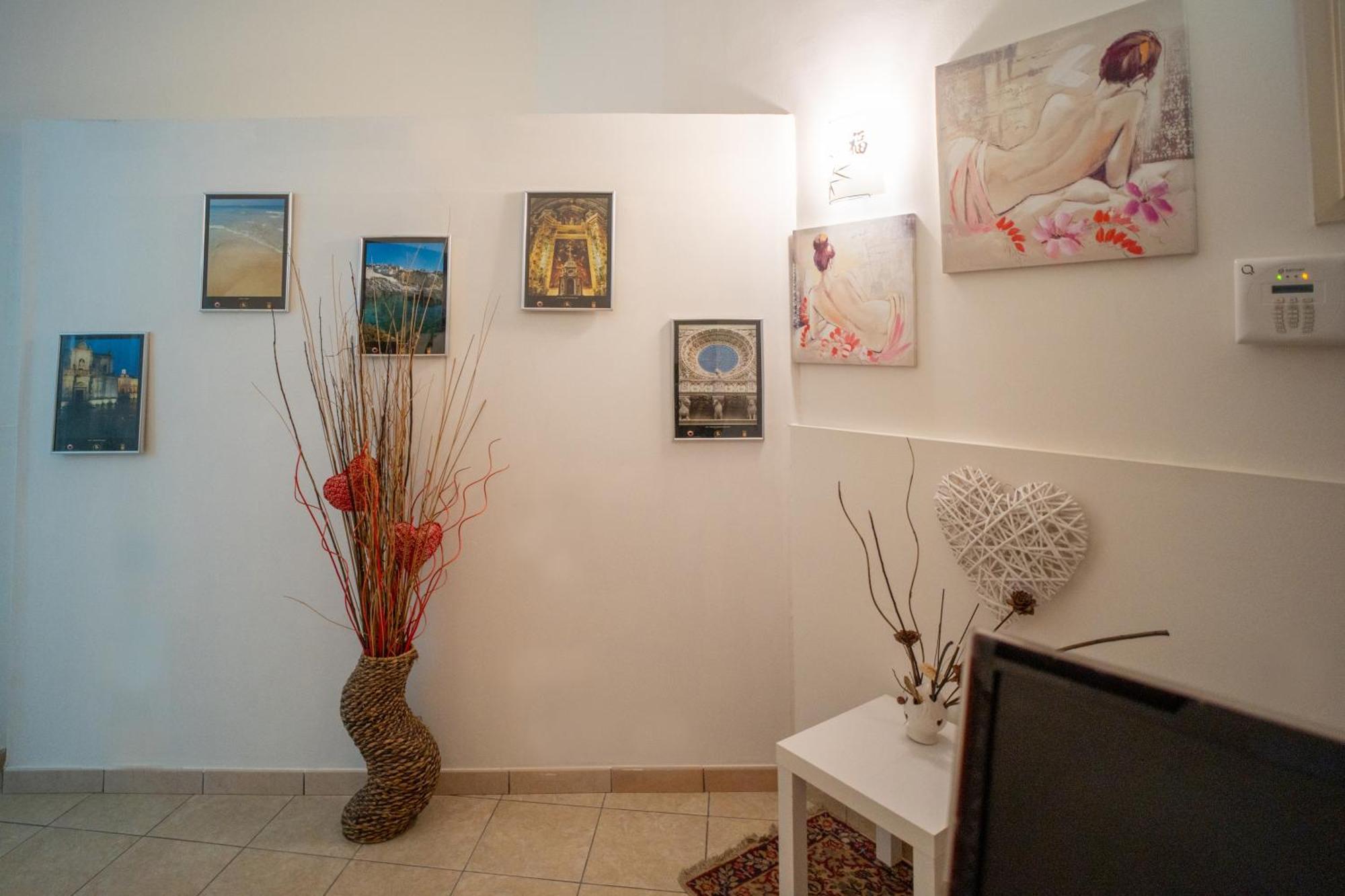 Bed and Breakfast Whitehouse Lecce Exterior foto