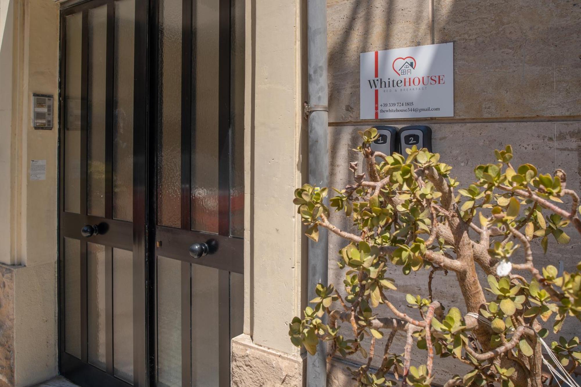 Bed and Breakfast Whitehouse Lecce Exterior foto
